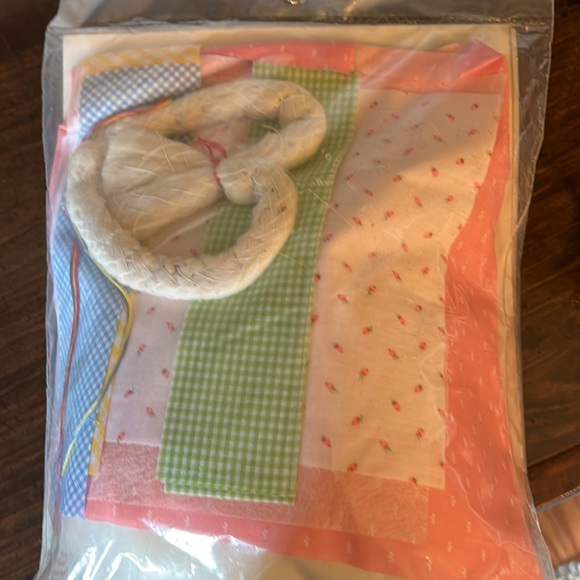 YOURS TRULY  70’s Vintage Nursery Door Hangar appliqué kit- unopened- - Picture 3 of 5